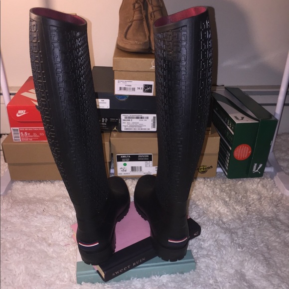 Tommy Hilfiger Shoes - Tommy Hilfiger tall rain boots.